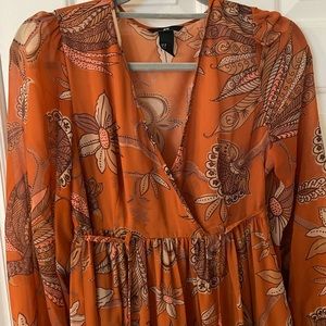 Excellent condition long sleeve maxi dress